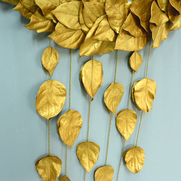 COURONNE DE FEUILLES D'eucalyptus Pour Porte D'entrée Avec Décoration COURONNE DE FEUILLES D'eucalyptus Pour Porte D'entrée Avec Décoration